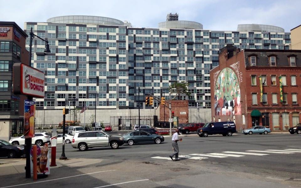 New residential building at 22 Water St in East Cambridge